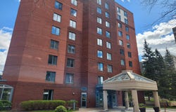 755 Rue Muir, Saint-Laurent, Quebec H4L5G9