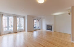 42 Av. Ste-Hélène, Saint-Lambert, Quebec J4R1S2