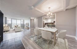 975 Warwick Court, Burlington, Ontario L7T3Z7
