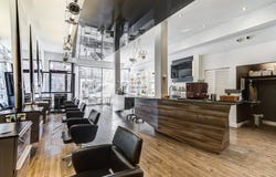 5270 5272 Boul. St-Laurent, Montréal (Le Plateau-Mont-Royal), Quebec H2T 1S1