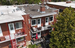 4358 Av. Bourbonnière, Montréal (Rosemont/La Petite-Patrie), Quebec H1X 2M4