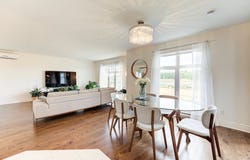 8105 Rue de Londres 5, Brossard, Quebec J4Y 0K5