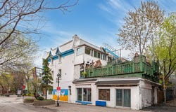 4028 Av. Laval, Montréal, Quebec H2W2J2