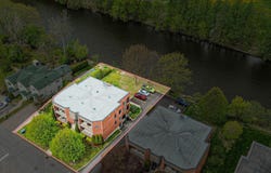 16 Av. des Champs-Élysées, Notre-Dame-des-Prairies, Quebec J6E8J2