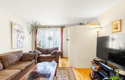 240 Rue du Fort-Rémy, LaSalle, QC H8R4C6, CA, LaSalle, Quebec H8R4C6