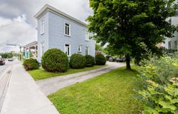 305-305B Route 138, Saint-Augustin-de-Desmaures, QC G3A1G7, CA, Saint-Augustin-de-Desmaures, Quebec G3A1G7