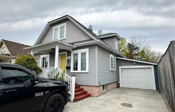 5893 Prospect Street, Niagara Falls, Ontario L2G1G9