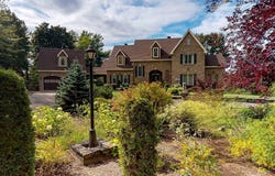 64 Av. des Retraites, Mont-Joli, Quebec G5H1W8