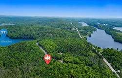 Ch. du Lac, Notre-Dame-de-Pontmain, Quebec J0W1S0