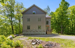 36 Ch. Oak, La Pêche, Quebec J0X3G0