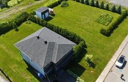 369 Av. Jacques-Cartier, Matane, QC G4W0C9, CA, Matane, Quebec G4W0C9