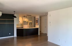 111 Av. du Parc, Laval-des-Rapides, Quebec H7N3W9