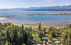 1304 Midden Rd, Comox, British Columbia V9M 2R6