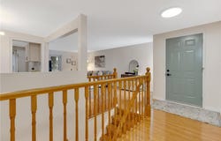 122 Foxridge Drive, Waterloo, ON, Cambridge, Ontario N3C-3M8