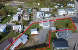61-63 Rue Notre-Dame, Notre-Dame-des-Monts, Quebec G0T1L0