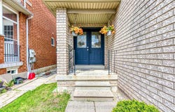 3119 Cottage Clay Road, Mississauga, Ontario L5B4J4