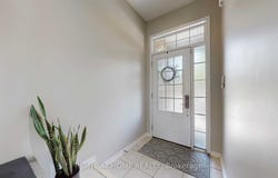 92 Waterlily Trail, King, Ontario L0G1T0