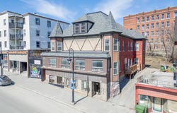 175-187 Rue King O., Les Nations, QC J1H1P4, CA, Les Nations, Quebec J1H1P4