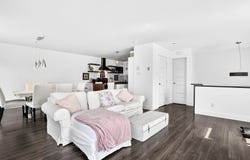 8655 Rue Joseph-Labrèche, Mirabel, Quebec J7N0T9