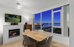 133 Esplanade, North Vancouver, British Columbia V7L1A1