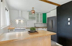 405 Boul. Seigneurial O. 208, Saint-Bruno-de-Montarville, Quebec J3V 5N6