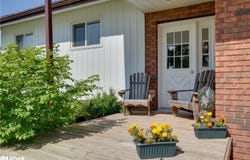 558 Line 1 S, Shanty Bay, Ontario L0L 2L0