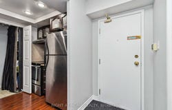 611 - 285 Enfield Place, Mississauga, Ontario L5B3Y6