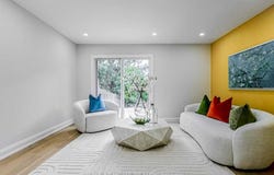 2273 Munns Avenue, Oakville, Ontario L6H3M4