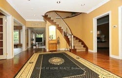 2 Oakview Place, Uxbridge, Ontario L9P0L1