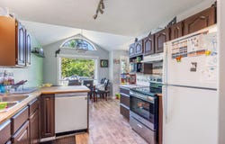 776 7th St, Courtenay, British Columbia V9N 1N1