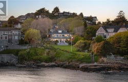 261 King George Terrace, Oak Bay, British Columbia V8S2J8