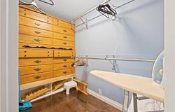 870 Beach Boulevard, Hamilton, Ontario L8H 6Z4