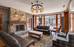 151 Ch. des Voyageurs 321, Mont-Tremblant, Quebec J8E 1T1