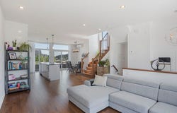490 Rue Renoir, Saint-Constant, Quebec J5A 0S3