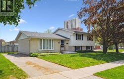 148 PEPPERWOOD Crescent, Kitchener, Ontario N2A2R3