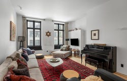 435 Rue Notre-Dame E., Ville-Marie, QC H2Y1C9, CA, Ville-Marie, Quebec H2Y1C9
