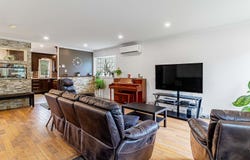 1476 Rue Shefford, Bromont, QC J2L1E4, CA, Bromont, Quebec J2L1E4