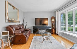 492 Rue Mercier, Gatineau, QC J8P6B2, CA, Gatineau, Quebec J8P6B2