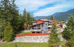 7457 Dogwood Street, Pemberton, British Columbia V0N 2L0