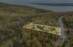 109 Rue du Vallon, Les Éboulements, Quebec G0A2M0