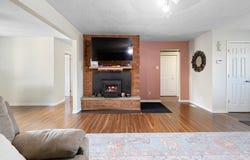 313 Ch. Eardley, Aylmer, QC J9J2Z6, CA, Aylmer, Quebec J9J2Z6