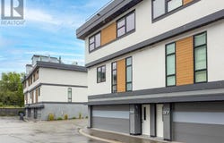 1515 Highland Drive, Kelowna, British Columbia V1Y0C9