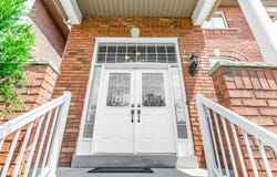 131 Santa Maria Trail, Vaughan, Ontario L6A3G9