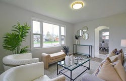 1275 Simcoe Street S, Oshawa, Ontario L1H4M1