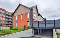 4760 Rue des Francs-Bourgeois, Boisbriand, QC J7H0B5, CA, Boisbriand, Quebec J7H0B5