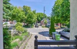 948 Runnymede Road, Toronto, Ontario M6N3W4