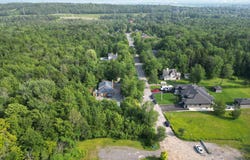 Ch. de Château-Bigot, Québec (Charlesbourg), Quebec G2L 0B5