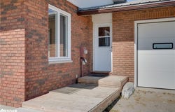 558 Line 1 S, Shanty Bay, Ontario L0L 2L0