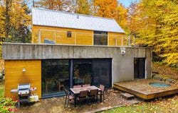 39 Ch. de la Trinité, Lac-Supérieur, Quebec J0T 1P0
