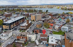 115 Rue Champlain, Salaberry-de-Valleyfield, Quebec J6T1W9